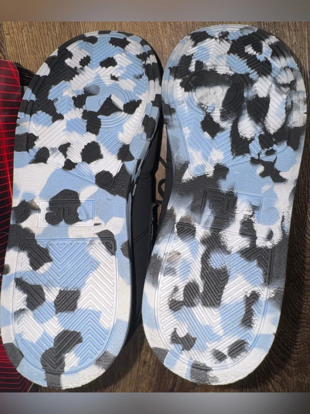 FILA Boys High Top Sneakers Black Blue Camo Size 1.5Y